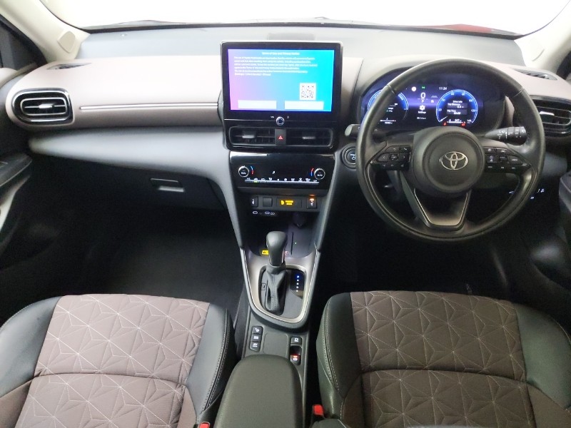 Used Toyota Yaris Cross 2024 for sale - 76864988: Photo 2