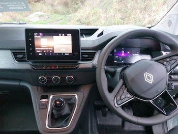 Used Renault Kangoo 2025 for sale - 76555897: Photo