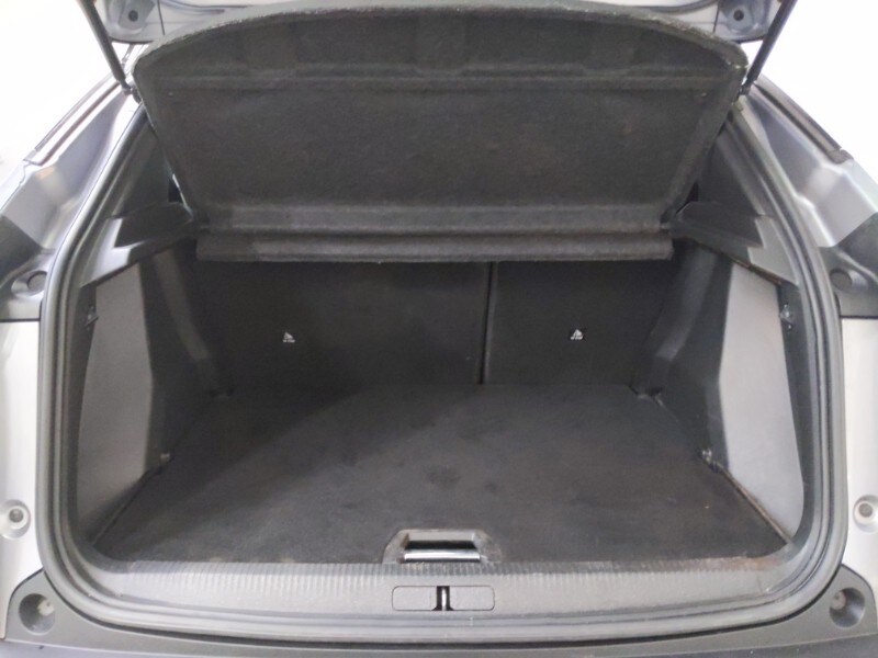 Used Peugeot 2008 2022 for sale - 77492023: Photo 8