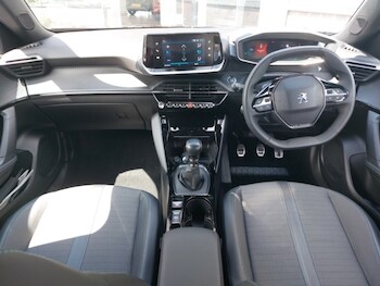 Used Peugeot 2008 2023 for sale - 76614632: Photo