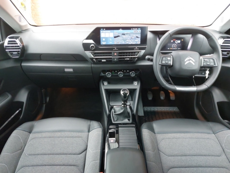 Used Citroen C4 2024 for sale - 76700387: Photo 2