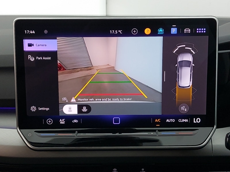 Used Volkswagen Golf 2024 for sale - 77495694: Photo 11