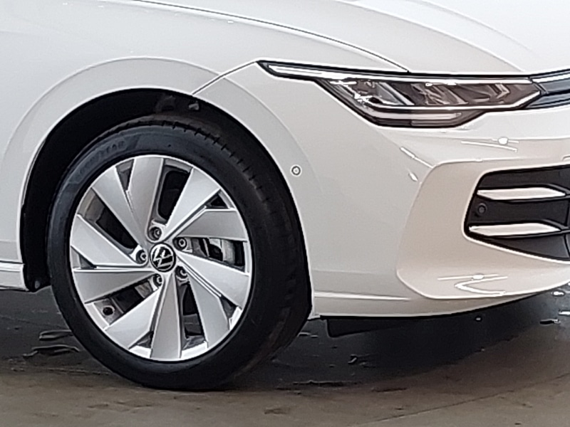 Used Volkswagen Golf 2024 for sale - 77495694: Photo 9