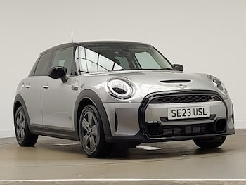 Used MINI Hatch 2023 for sale - 77981042: Photo