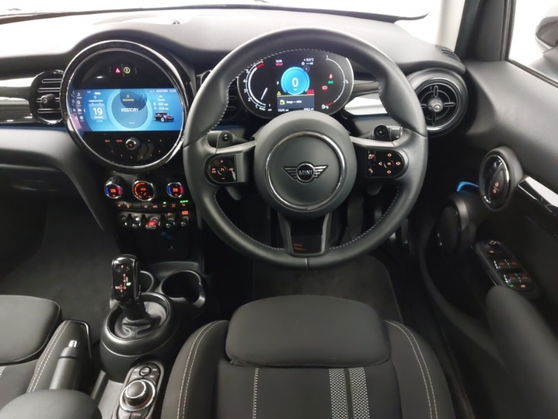 Used MINI Hatch 2023 for sale - 77981042: Photo 7