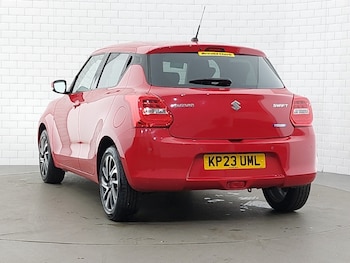 Used Suzuki Swift 2023 for sale - 76619366: Photo
