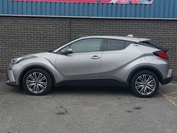 Used Toyota C-HR 2021 for sale - 75688839: Photo