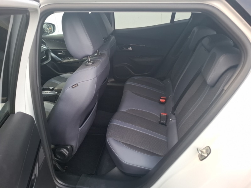 Used Peugeot 2008 2020 for sale - 76652067: Photo 6