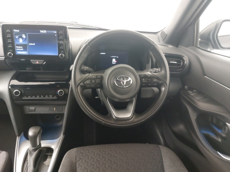 Used Toyota Yaris Cross 2022 for sale - 77051230: Photo 7