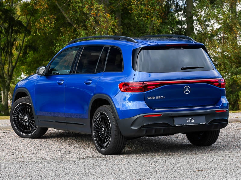 Used Mercedes-Benz EQB 2025 for sale - 76920931: Photo 3