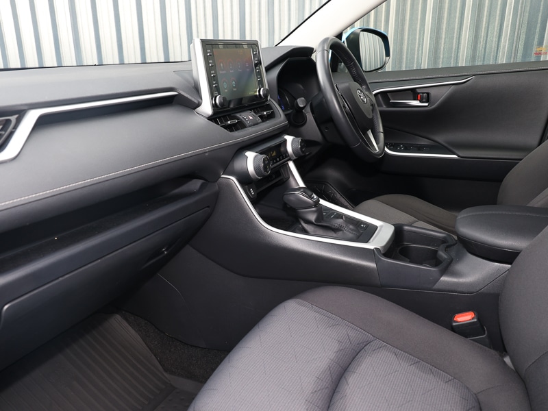 Used Toyota RAV4 2020 for sale - 77987263: Photo 2