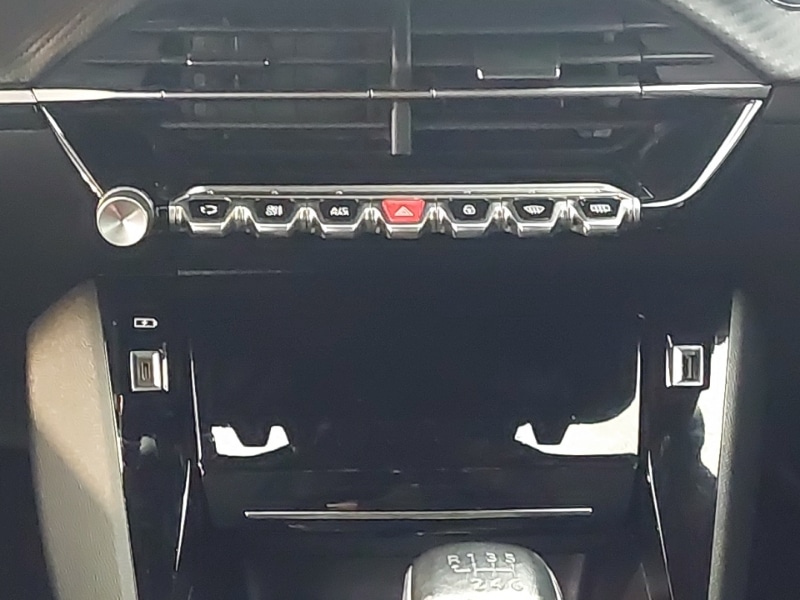 Used Peugeot 2008 2023 for sale - 77266519: Photo 11