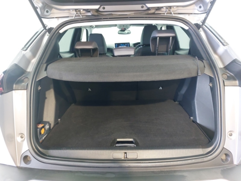 Used Peugeot 2008 2020 for sale - 76885844: Photo 8