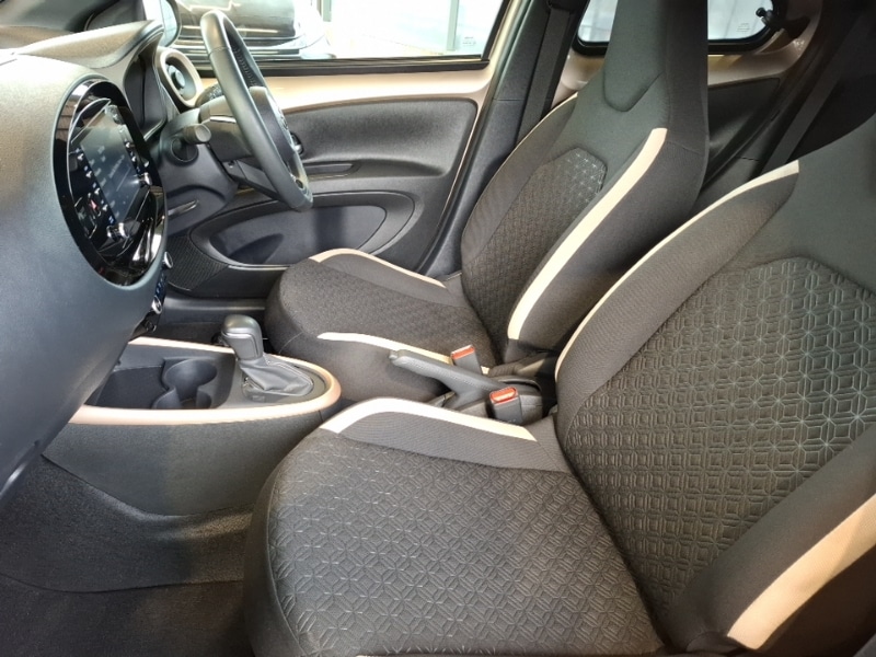 Used Toyota Aygo X 2022 for sale - 77214538: Photo 5