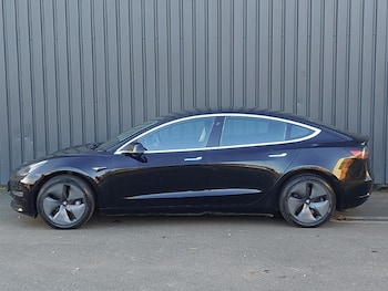 Used Tesla Model 3 2019 for sale - 76596898: Photo