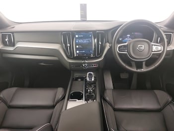 Used Volvo XC60 2022 for sale - 76465847: Photo