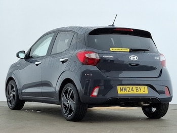 Used Hyundai i10 2024 for sale - 77874672: Photo