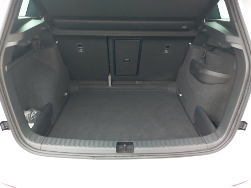 Used Skoda Karoq 2024 for sale - 77876780: Photo 8