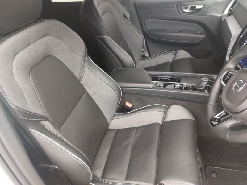 Used Volvo XC60 2021 for sale - 77876998: Photo 11