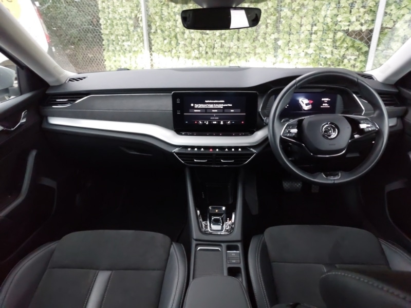 Used Skoda Octavia 2023 for sale - 77316297: Photo 2