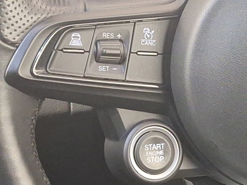 Used Alfa Romeo Giulia 2021 for sale - 77912869: Photo 10