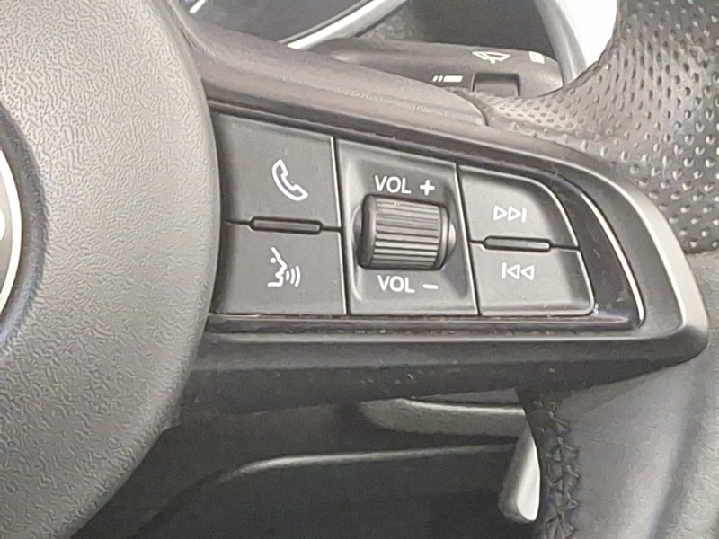 Used Alfa Romeo Giulia 2021 for sale - 77912869: Photo 11