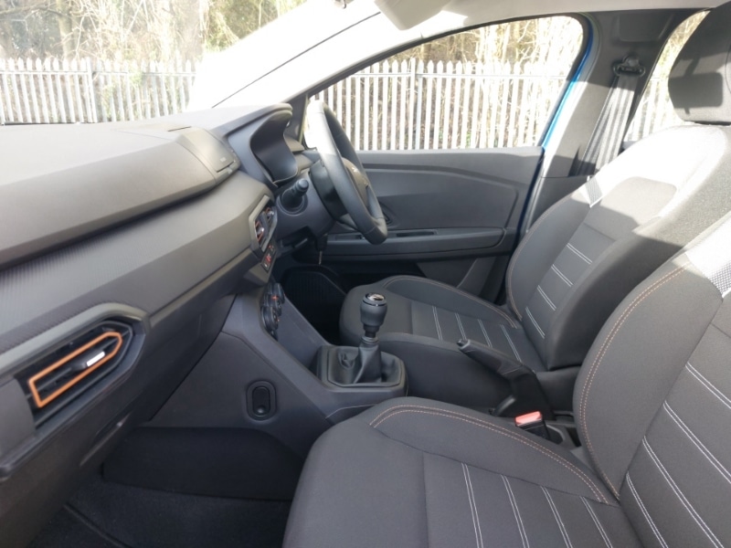 Used Dacia Sandero Stepway 2023 for sale - 77184278: Photo 5