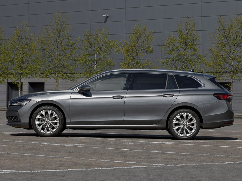 Used Skoda Superb 2024 for sale - 77150560: Photo 4