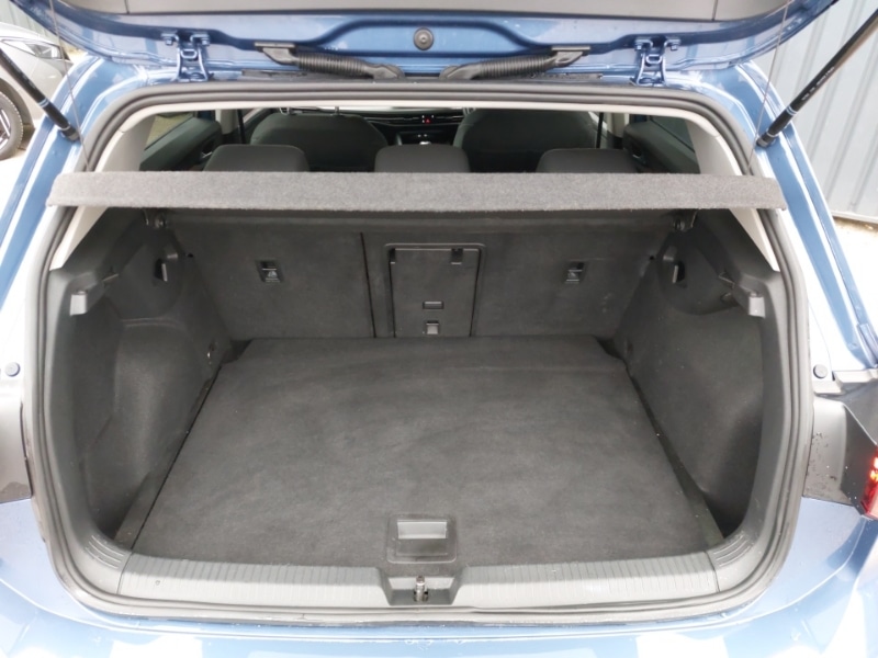 Used Volkswagen Golf 2024 for sale - 77078943: Photo 8