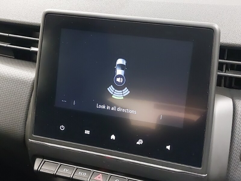 Used Renault Clio 2022 for sale - 77652769: Photo 11