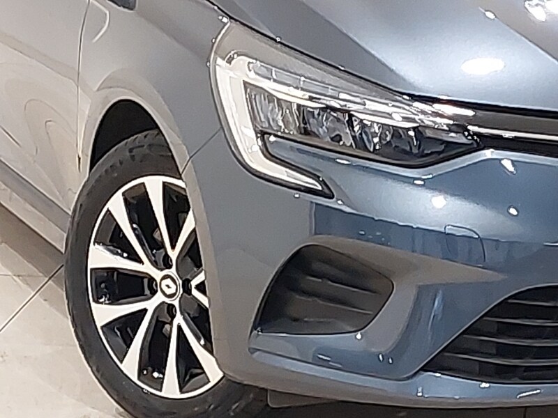 Used Renault Clio 2022 for sale - 77652769: Photo 9