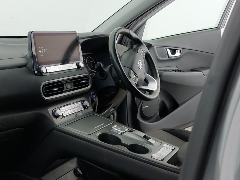 Used Hyundai KONA 2022 for sale - 77876070: Photo 11