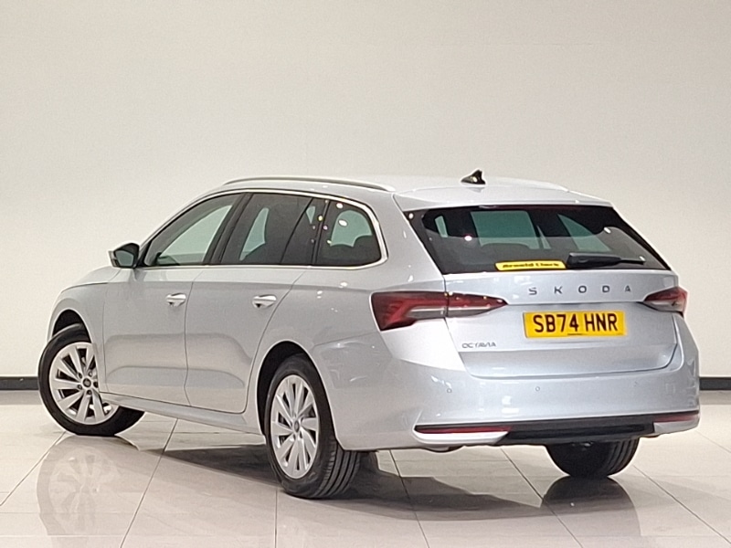 Used Skoda Octavia 2024 for sale - 76331239: Photo 3