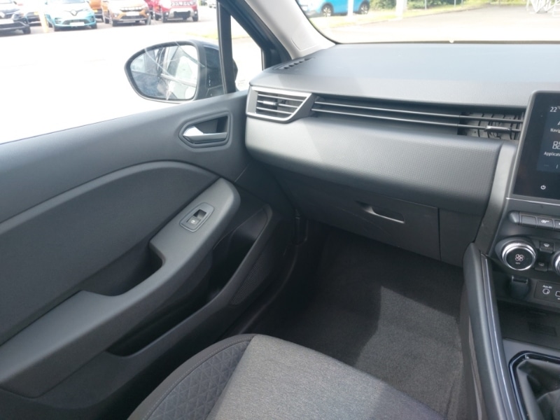Used Renault Clio 2023 for sale - 76700333: Photo 10