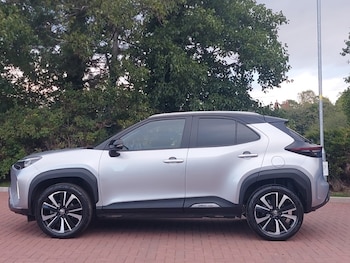 Used Toyota Yaris Cross 2022 for sale - 76115947: Photo 4