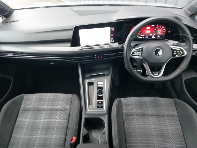 Used Volkswagen Golf 2022 for sale - 77419642: Photo 2