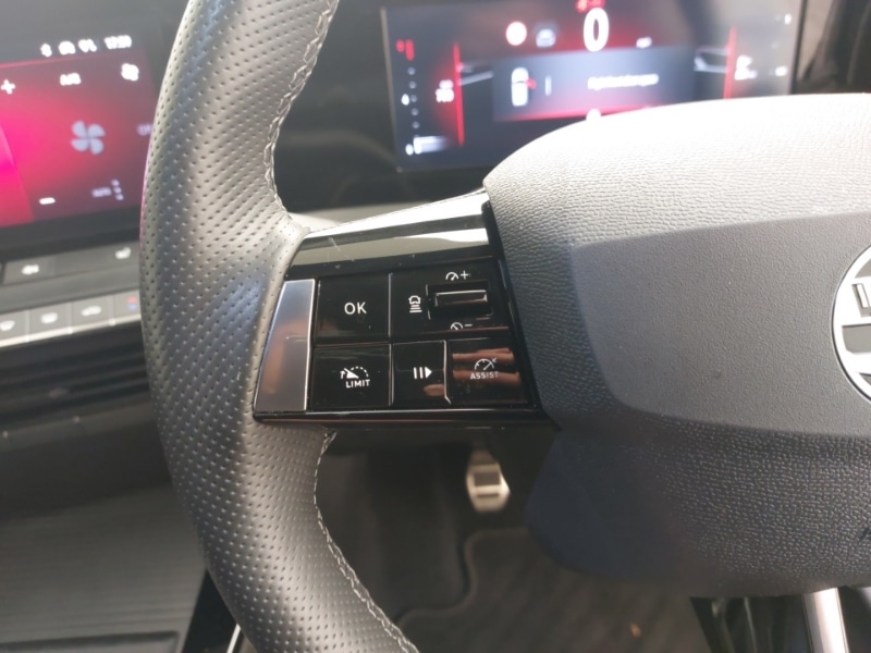 Used Vauxhall Astra 2022 for sale - 76407886: Photo 12