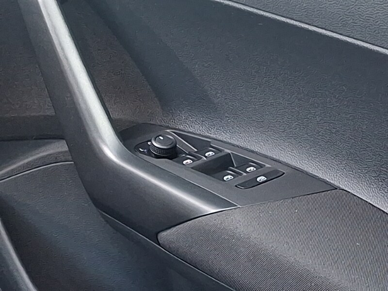 Used Volkswagen Polo 2024 for sale - 76526289: Photo 11