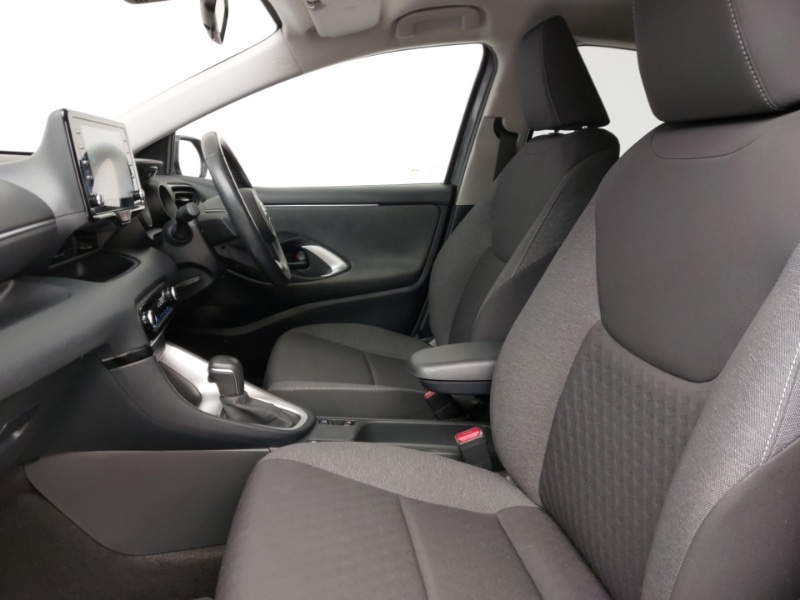 Used Toyota Yaris 2021 for sale - 77235198: Photo 5