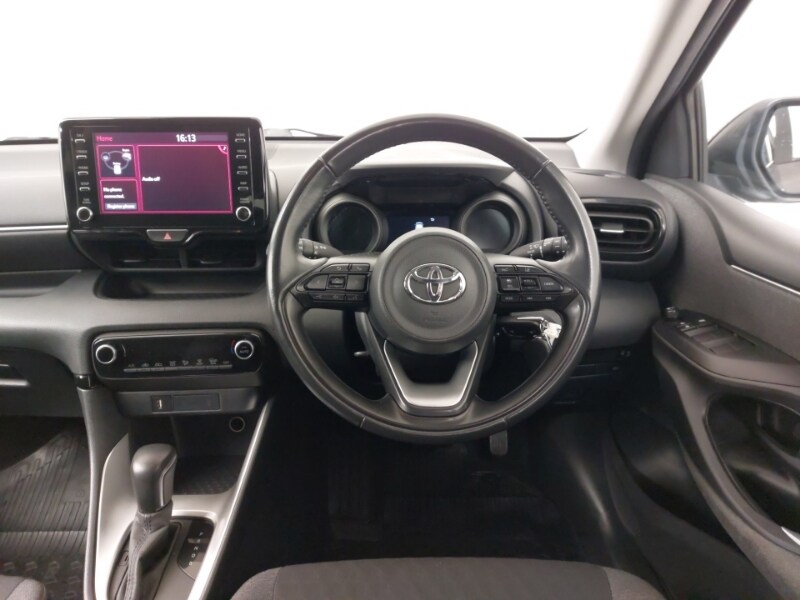 Used Toyota Yaris 2021 for sale - 77235198: Photo 7