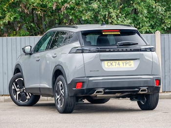 Used Peugeot 2008 2024 for sale - 76578650: Photo