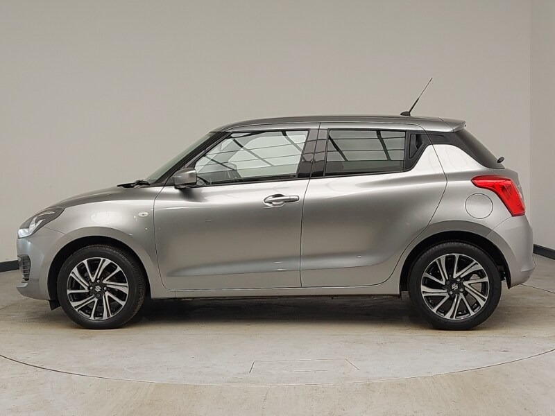 Used Suzuki Swift 2022 for sale - 77956161: Photo 4