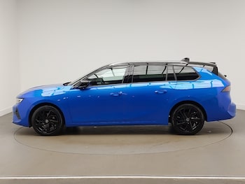 Used Vauxhall Astra 2023 for sale - 76383625: Photo
