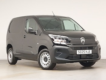 Used Citroen Berlingo 2025 for sale - 76687995: Photo