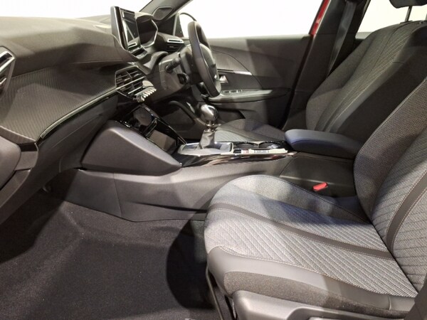 Used Peugeot 2008 2025 for sale - 76254312: Photo 5