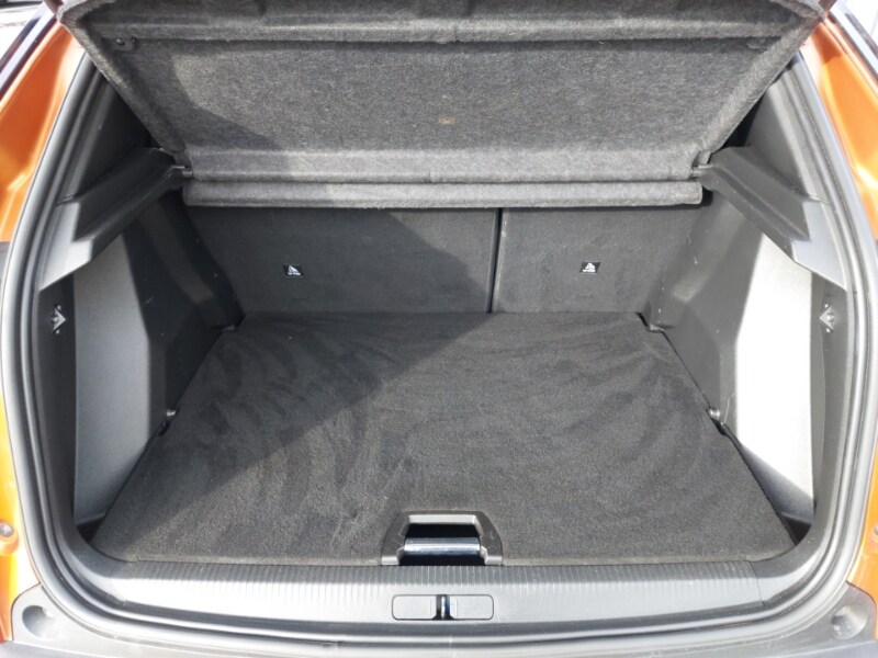 Used Peugeot 2008 2023 for sale - 76764308: Photo 8