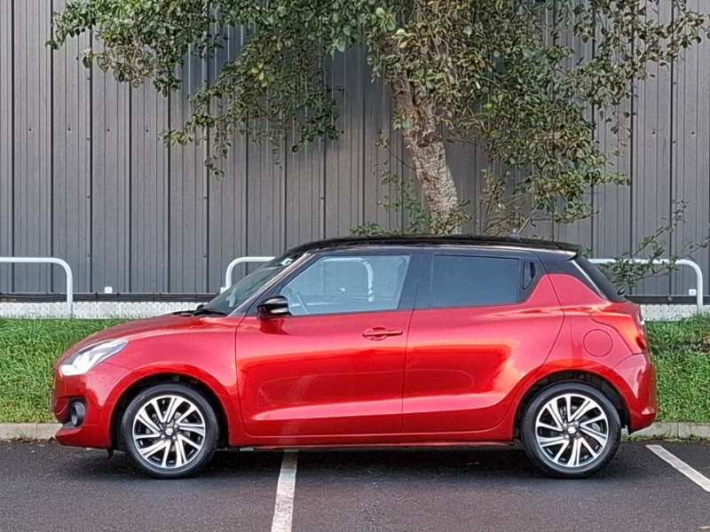 Used Suzuki Swift 2022 for sale - 76397687: Photo 4