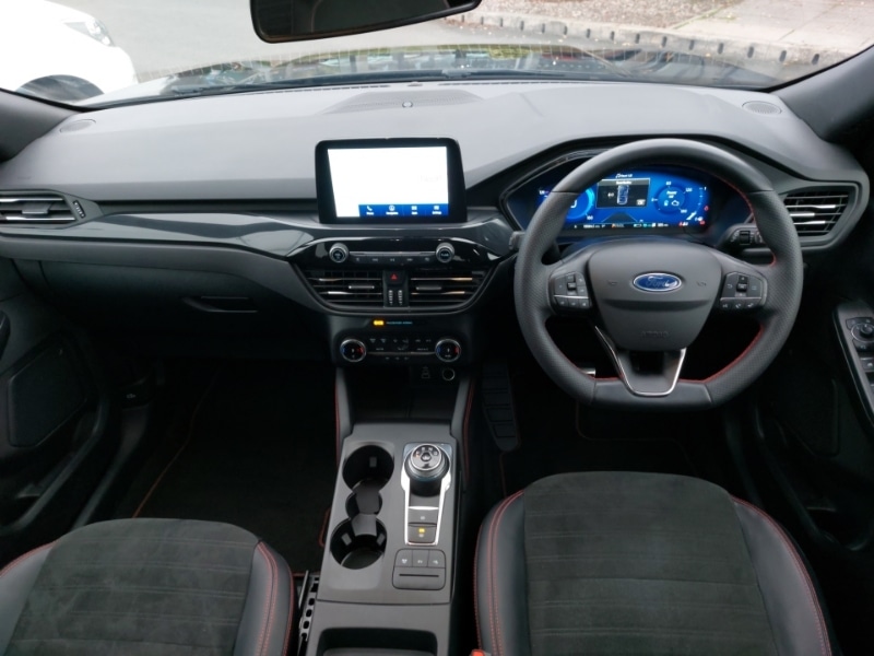 Used Ford Kuga 2023 for sale - 76407839: Photo 2