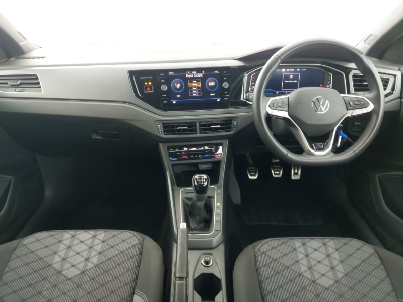 Used Volkswagen Taigo 2024 for sale - 76366051: Photo 2