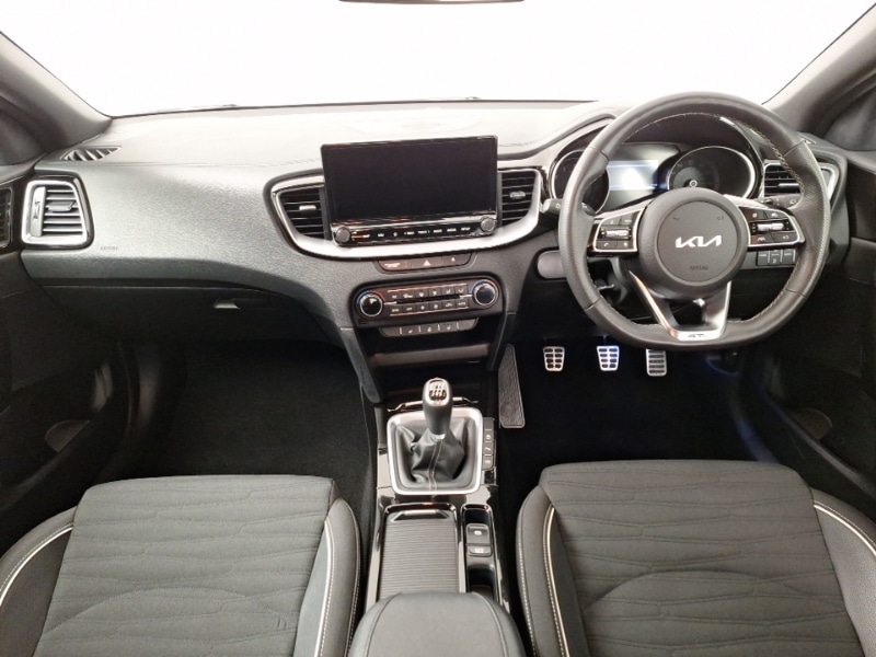 Used Kia XCeed 2024 for sale - 77202301: Photo 2
